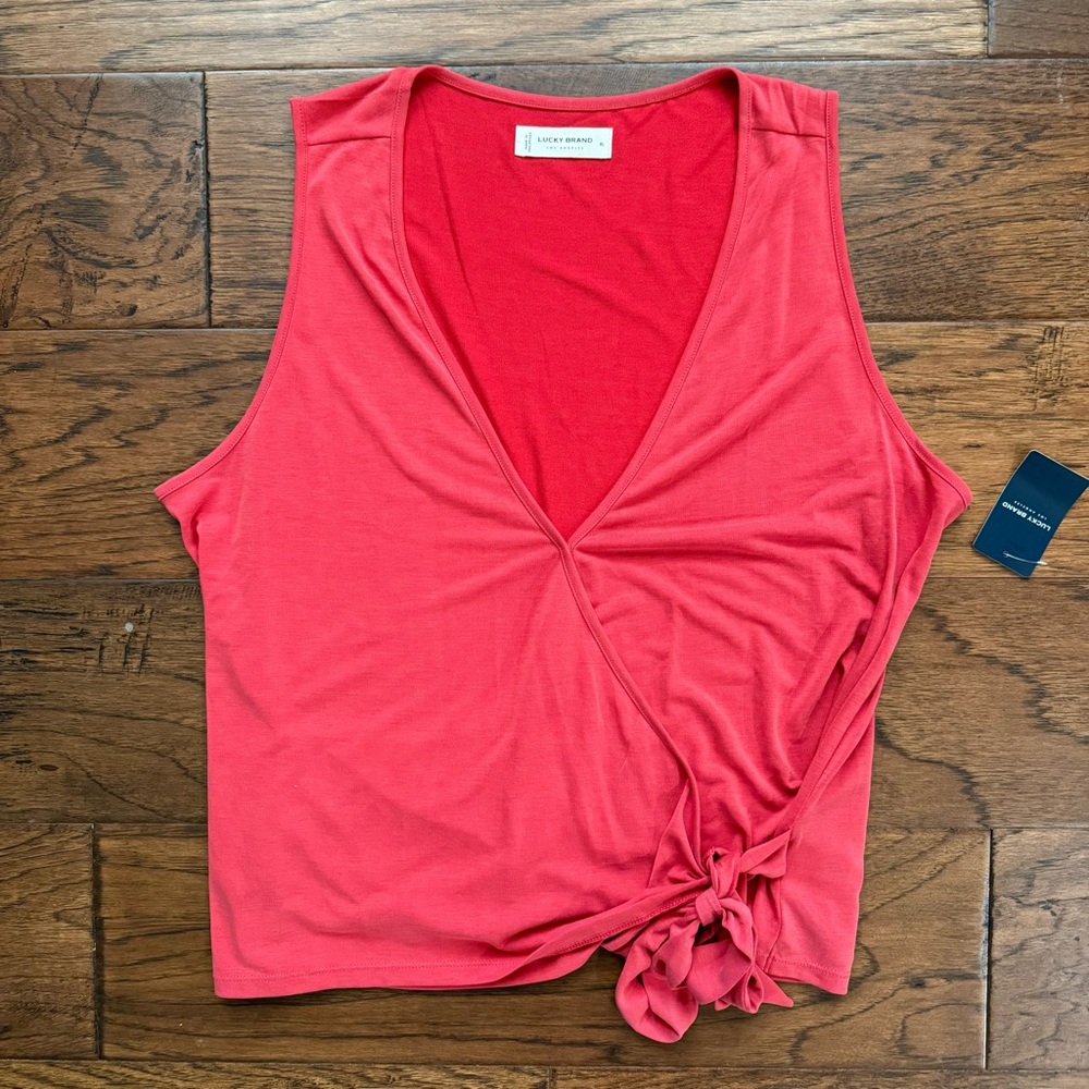 Lucky Brand Women's XL V-Neckline Wrap With Tie Sleeveless Red Coral Blouse